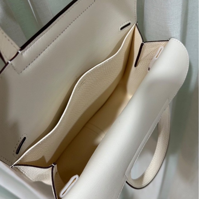 自用 Helzen25 奶油白 9成新有盒有購證-1