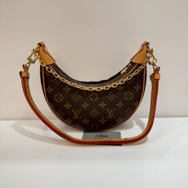 LV 肩背包/手提包/斜背包/側背包/彎月包 M81098 85成新-3