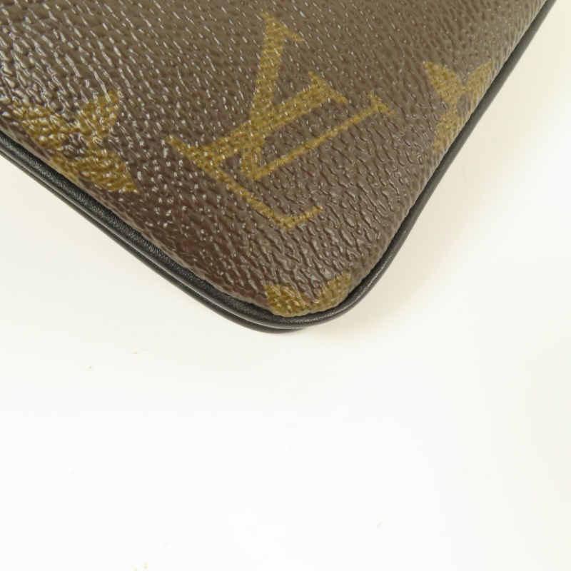 LOUIS VUITTON Monogram Giant Reverse Double Zip Pochette金扣肩背袋-7