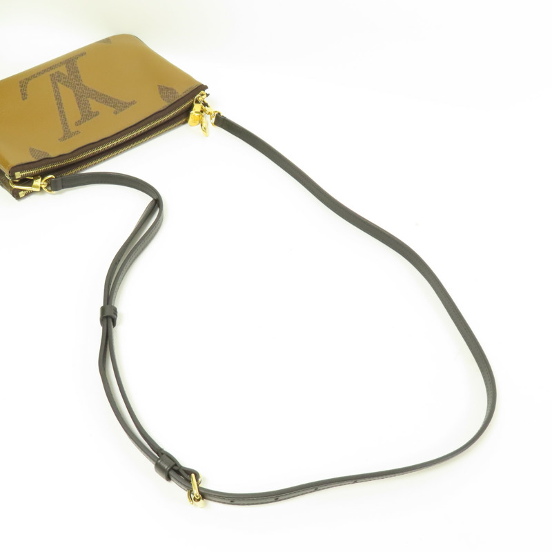 LOUIS VUITTON Monogram Giant Reverse Double Zip Pochette金扣肩背袋-8