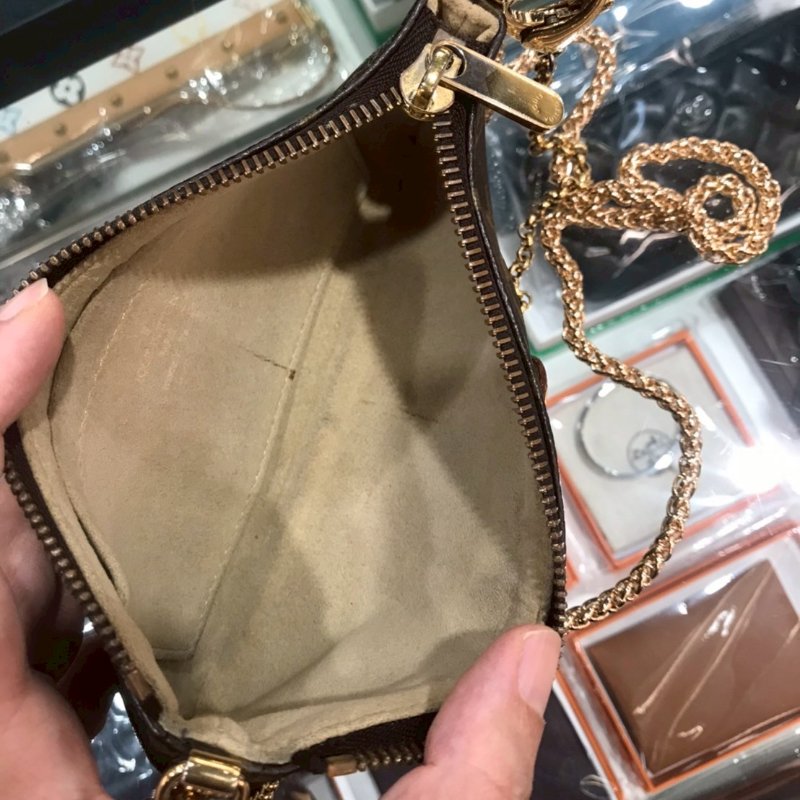 LV 手提包/腋下包/斜背包/側背包 M60094 8成新-17