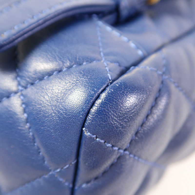 CHANEL 羊皮皮革Urban Spirit Backpack金扣背包-7