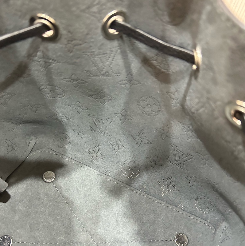 #極新 Lv M57070 bella 晶片款 月光女神 水桶包 肩背包-17