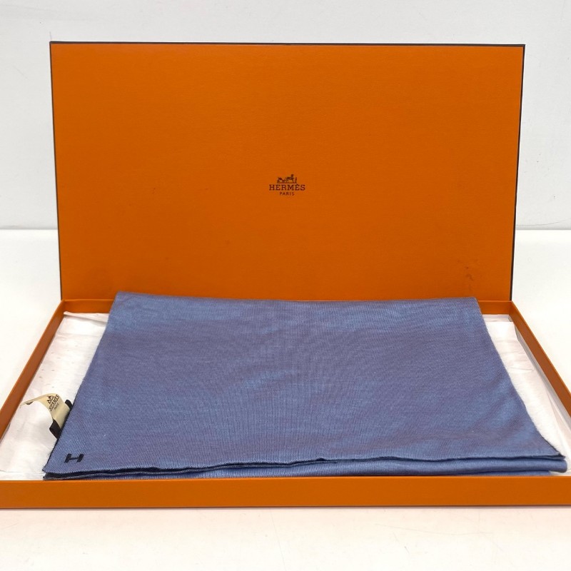 🉑送禮 Hermes愛馬仕藍黑拼色 羊絨真絲混紡圍巾 尺寸30x180cm🈶盒子-1