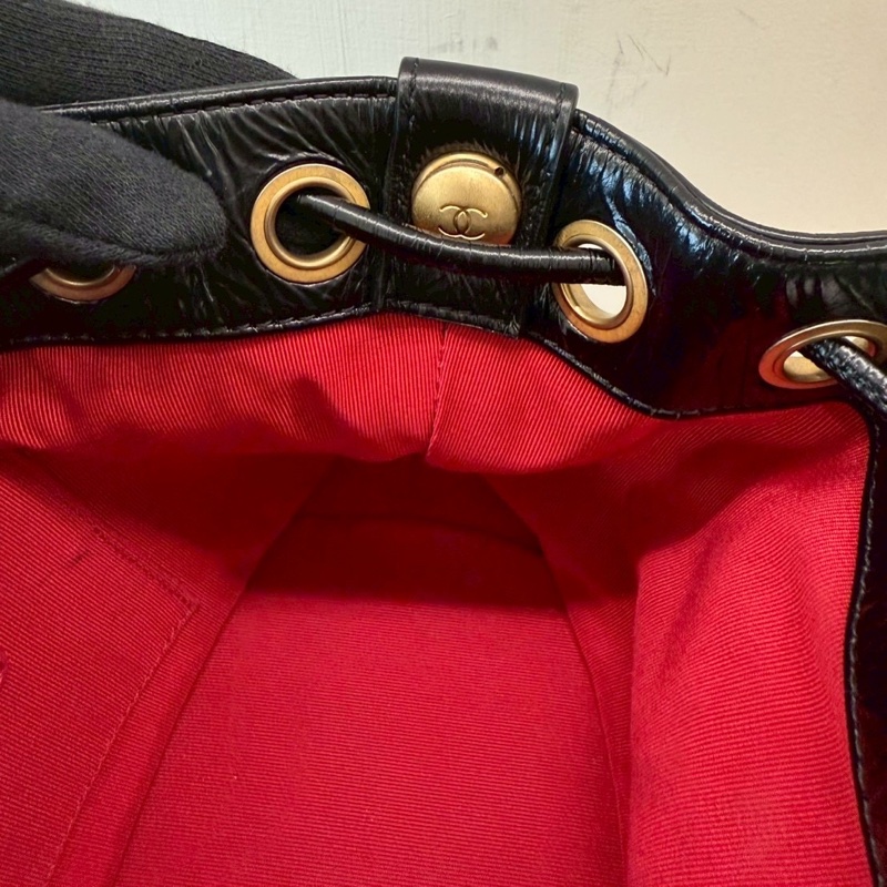 CHANEL 小水桶包-8