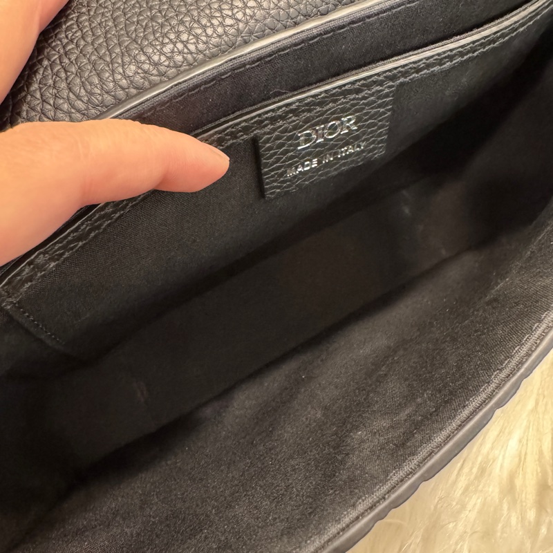 Dior Saddle黑牛皮壓紋郵差包 包況漂亮😻-9