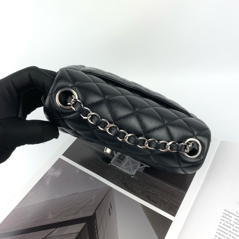 ◻️Chanel羊皮黑銀方胖子-3