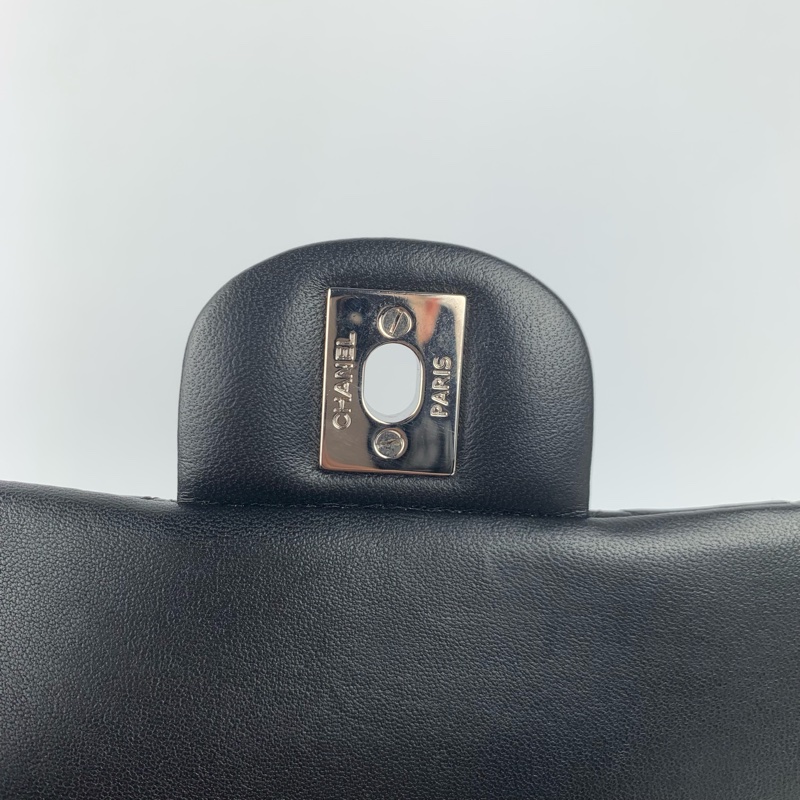 ◻️Chanel羊皮黑銀方胖子-10