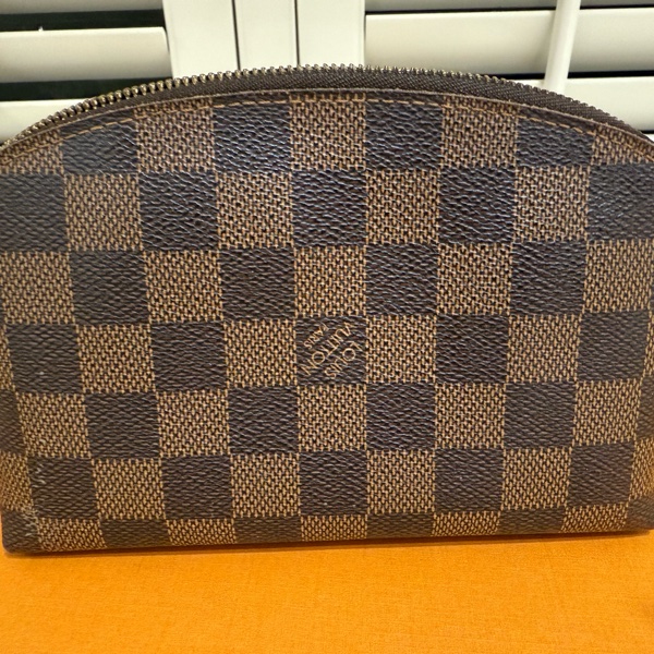 LV化妝包9.5成新-5