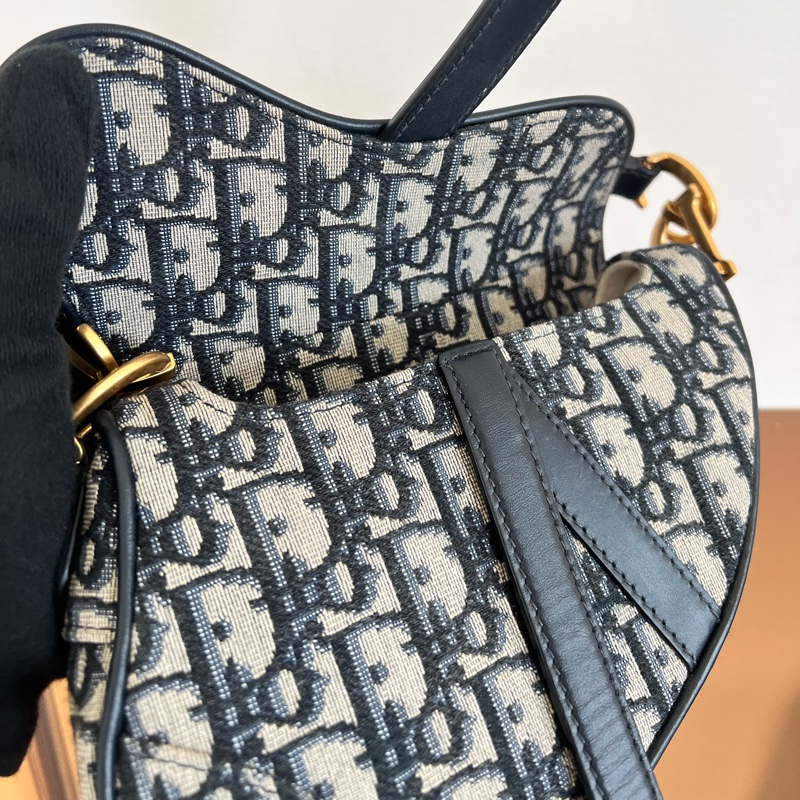 #全網最便宜#99新#附寬背帶 Dior Saddle馬鞍包 小號-14