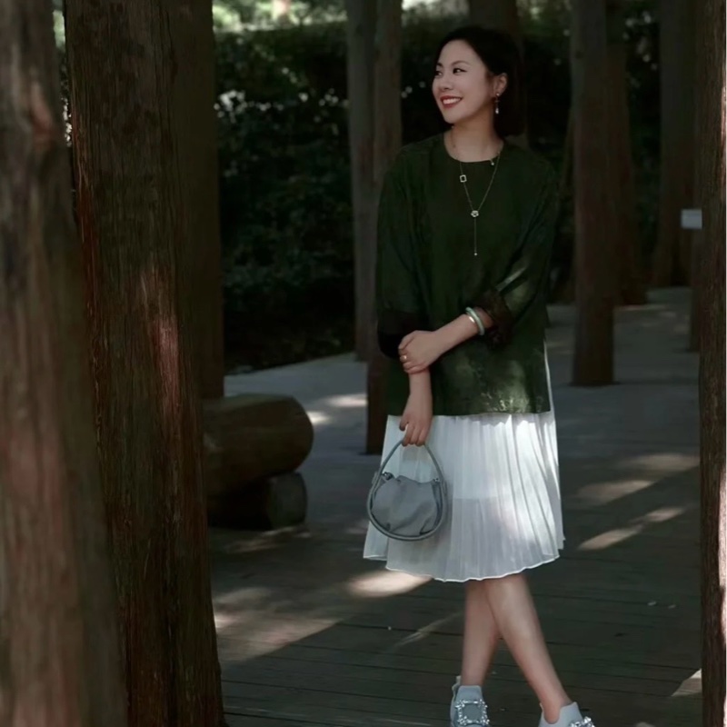 促銷品Roger Vivier Viv Run 水晶鑽方釦 運動鞋 灰色 35 35.5-2