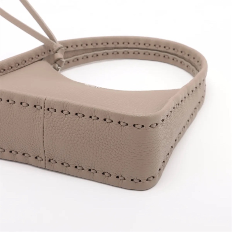 Fendi Selleria Small fendescence Sombrero Hand bag 芬迪腋下包-2