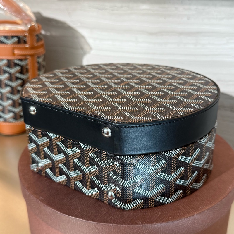 GOYARD ALTO HATBOX TRUNK 黑色圖騰手工繪料斜背手提圓餅包-8