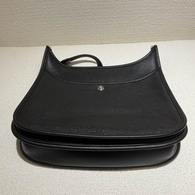 HERMES EVELYNE 29 全新愛馬仕黑色H字洞洞銀扣斜背包-5