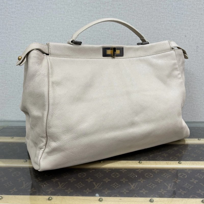 FENDI 大號米色peekaboo手提包 38*32*16 98新配件塵袋-1