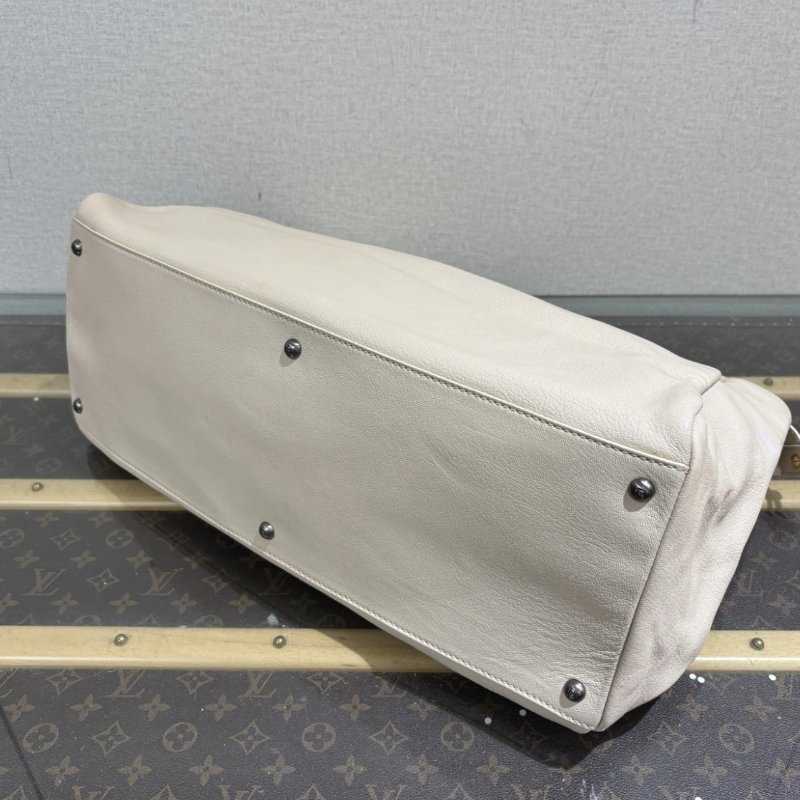 FENDI 大號米色peekaboo手提包 38*32*16 98新配件塵袋-2