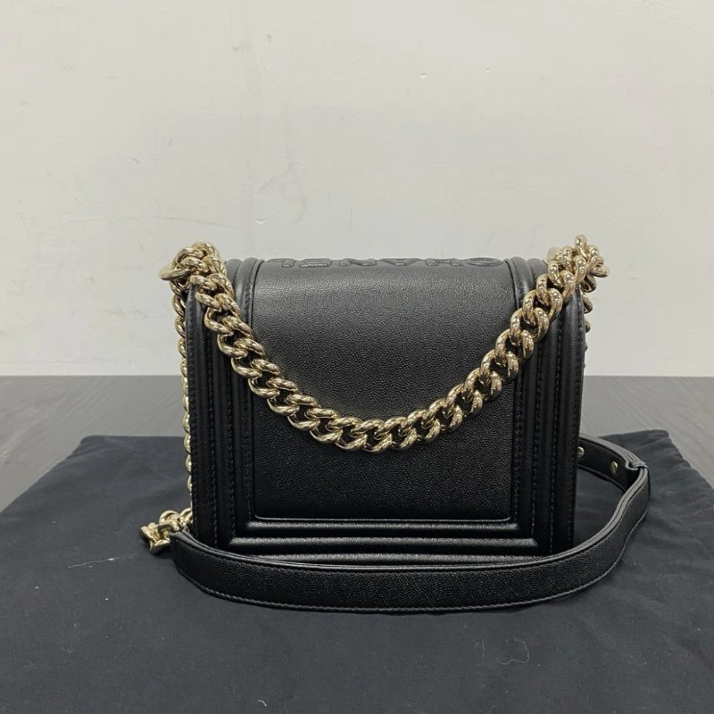 CHANEL 黑金leboy肩背斜背包 18*16*6.5 99新配件塵袋購證-5