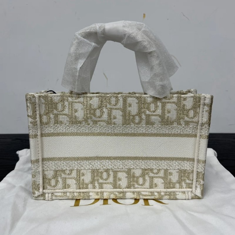 DIOR 白金刺繡Book mini托特手提肩背包 21.5*13*7.5 全新閒置配件盒子塵袋-5
