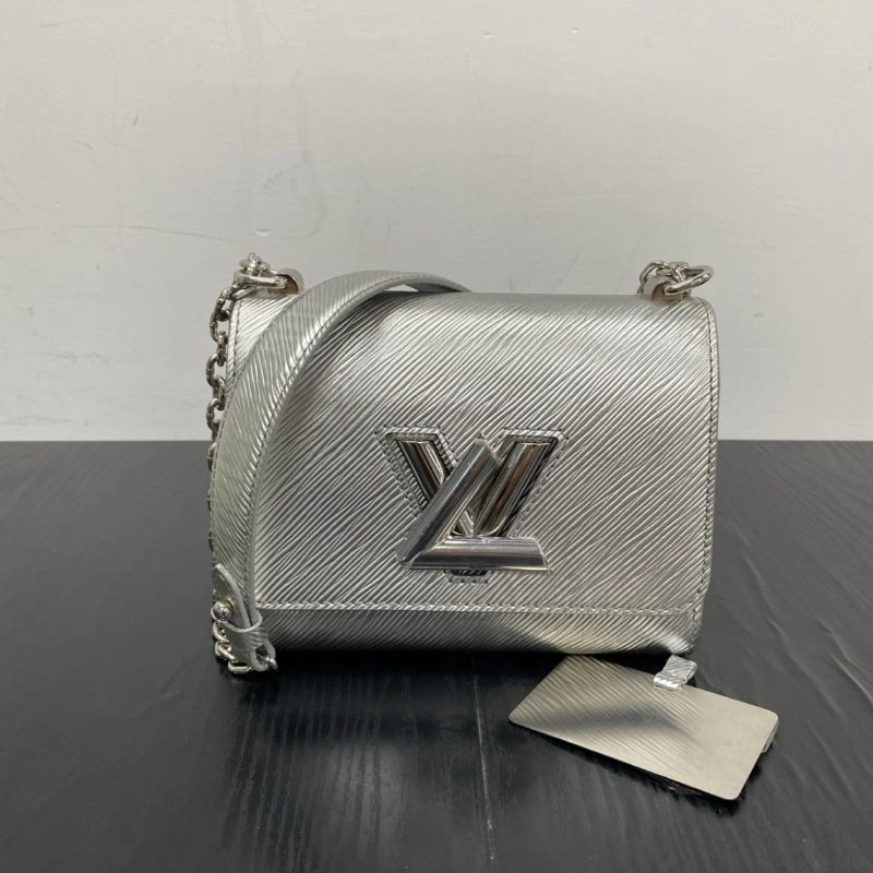 LV Twist 銀色水波紋手提肩背斜背包 18*14*8 98新配件鏡子塵袋-0
