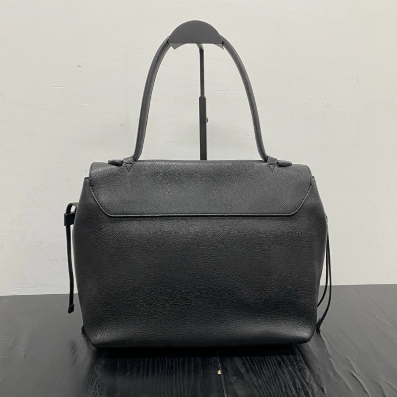 LV Lock Me黑金抽繩手提包 27*25*13 98新配件塵袋-5