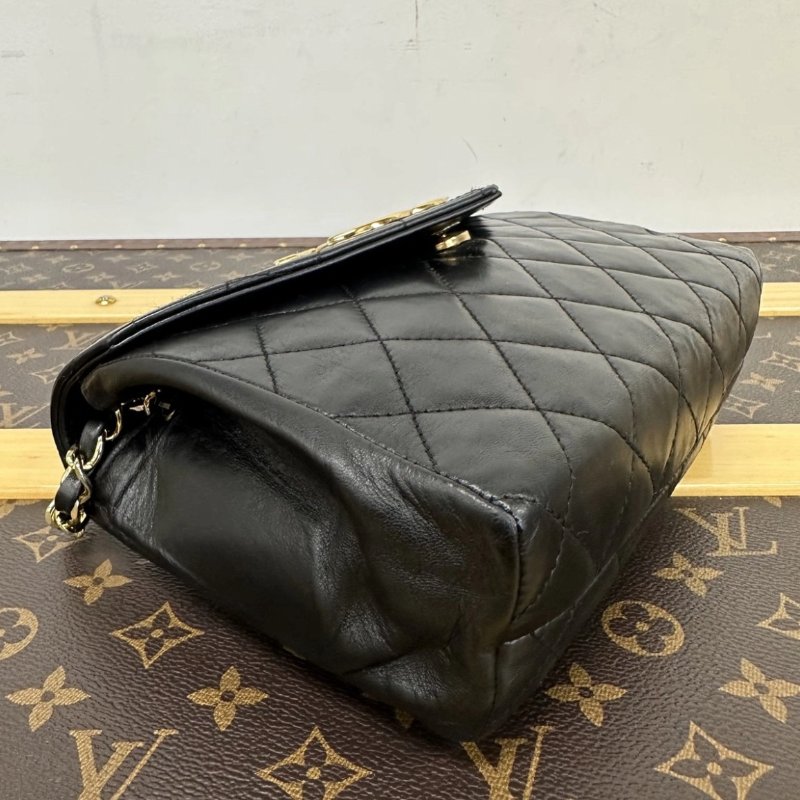 CHANEL 中古黑金大雙C羊皮信封肩背斜背包 19*13*4 98新配件塵袋-4