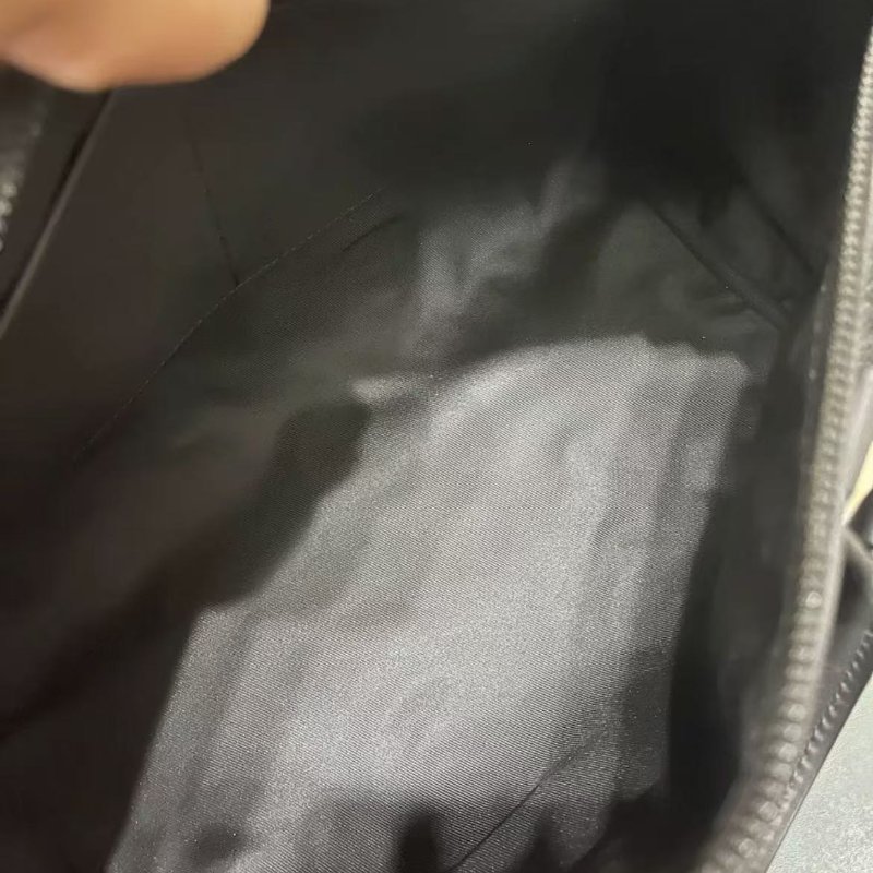 Lv keepall 35 全皮黑色壓紋 配件盒子塵袋購證 全新-1