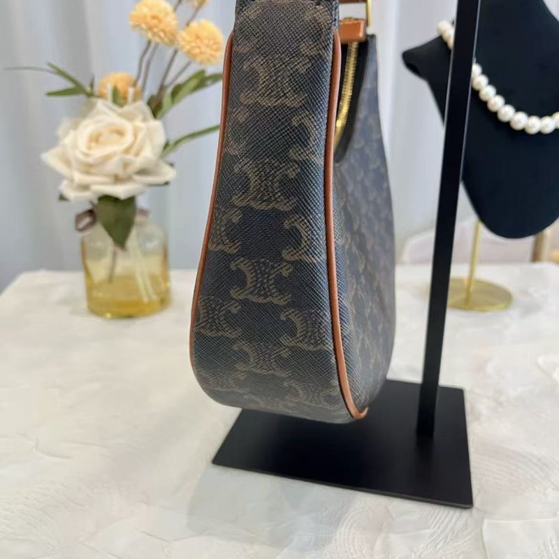 Celine AVA 經典老花腋下包 99新 23*19*7 配件防塵袋-5