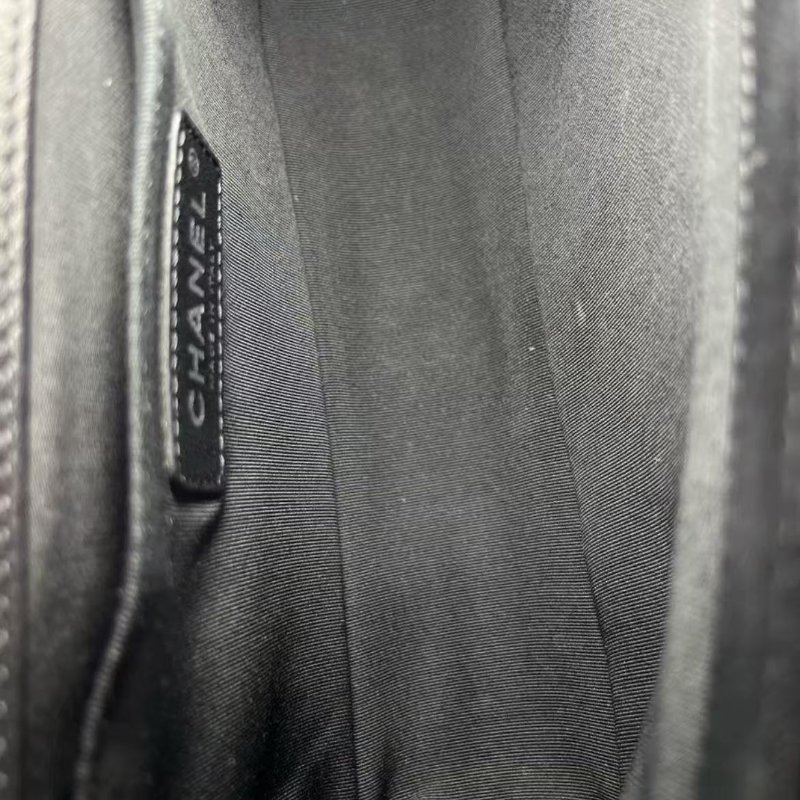 Chanel Leboy 中號 黑銀牛皮鍊條包 有卡 99新 15*25*9-2