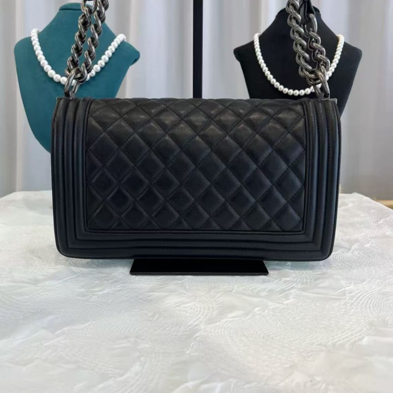 Chanel Leboy 中號 黑銀牛皮鍊條包 有卡 99新 15*25*9-6