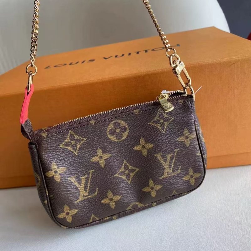 LV mini 麻將包 聖誕限量款 幾乎全新 配件盒子-1