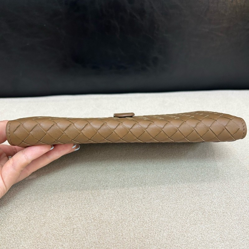 BV/葆蝶家 編織小牛皮深棕色長款三折錢包長夾銀包-4