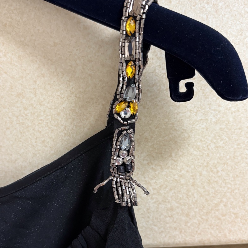 20）蔡佳瑾黑色絲綢貴氣顯瘦層次感洋裝 M號 全新含吊牌原價8680-4