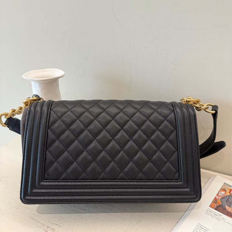 CHANEL BOY黑金-1