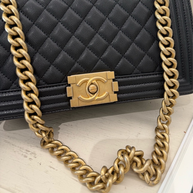 CHANEL BOY黑金-2