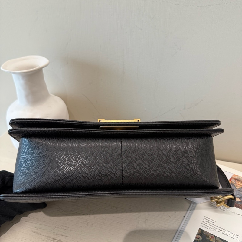 CHANEL BOY黑金-4