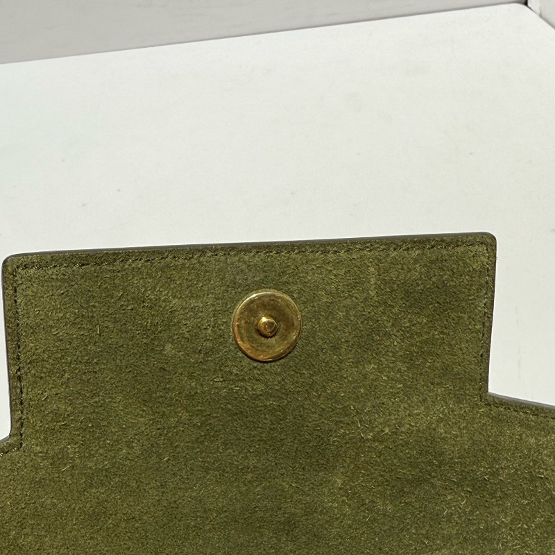 Celine 新標鯰魚nano墨綠色荔枝紋牛皮搭配金色五金 手提包 肩背包-10