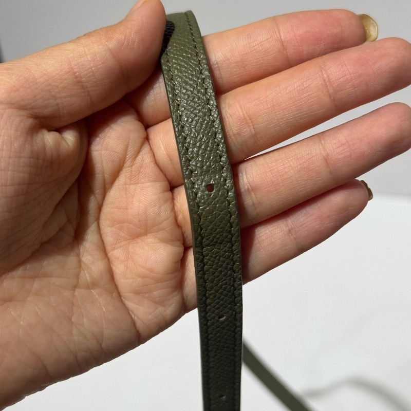 Celine 新標鯰魚nano墨綠色荔枝紋牛皮搭配金色五金 手提包 肩背包-15