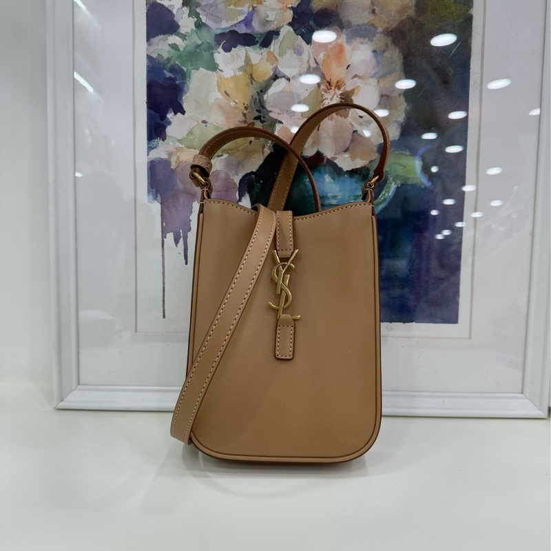 YSL聖羅蘭迷你手機包米色 閒置-1