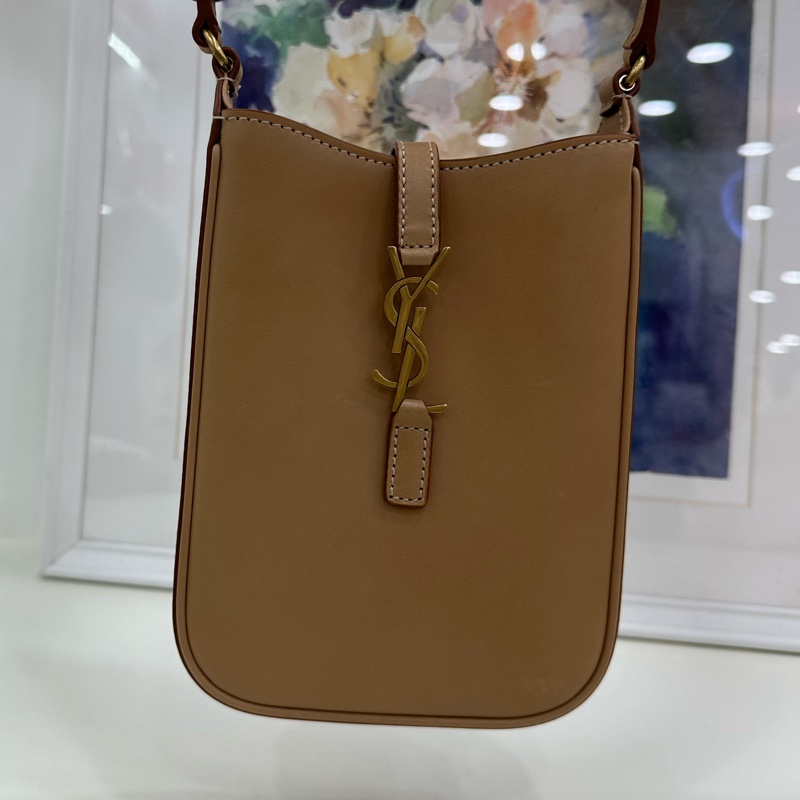 YSL聖羅蘭迷你手機包米色 閒置-7