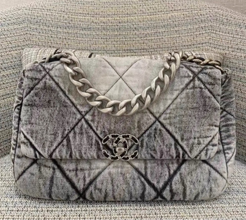 Chanel 19 牛仔 客指定款-0