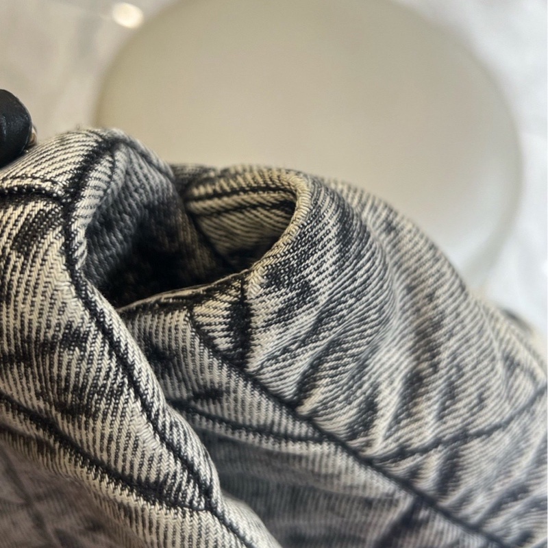 Chanel 19 牛仔 客指定款-4