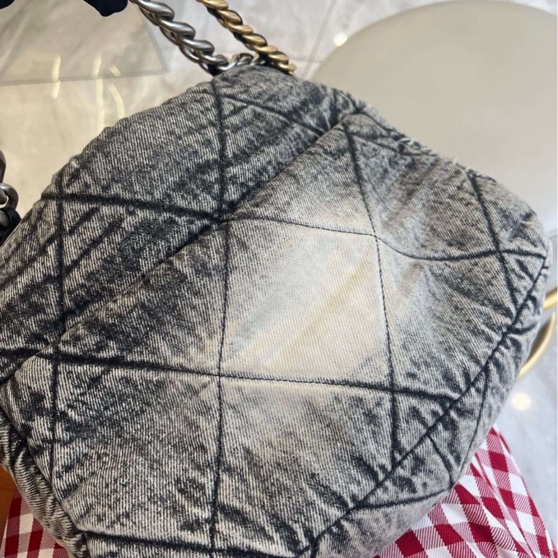 Chanel 19 牛仔 客指定款-7