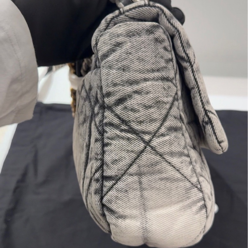 Chanel 19 客指定款-4