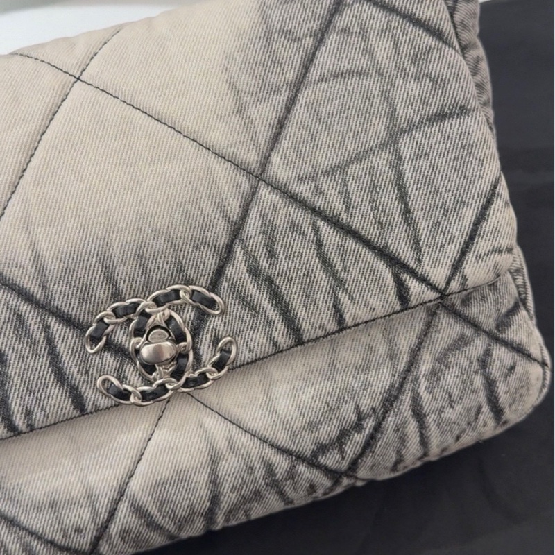 Chanel 19 客指定款-7