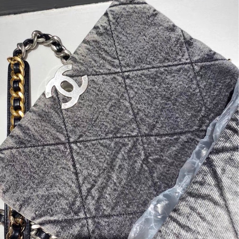 Chanel 19 客指定款-8
