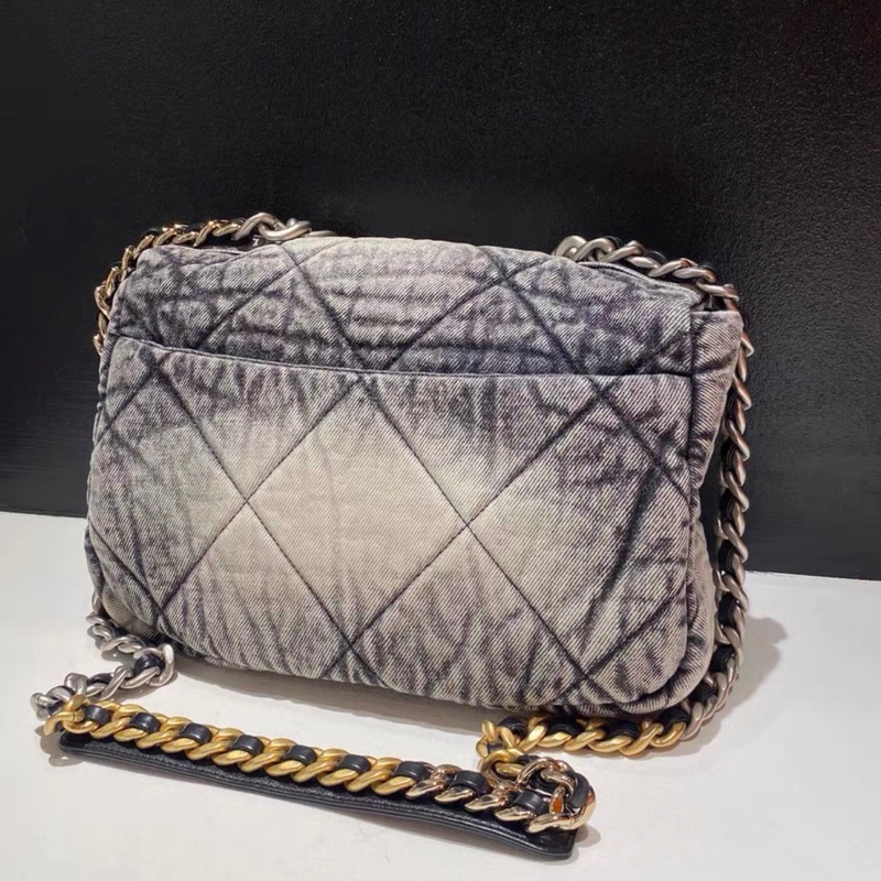 Chanel 19 客指定款-9