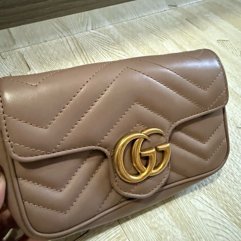 gucci GG 小號 斜背包-0