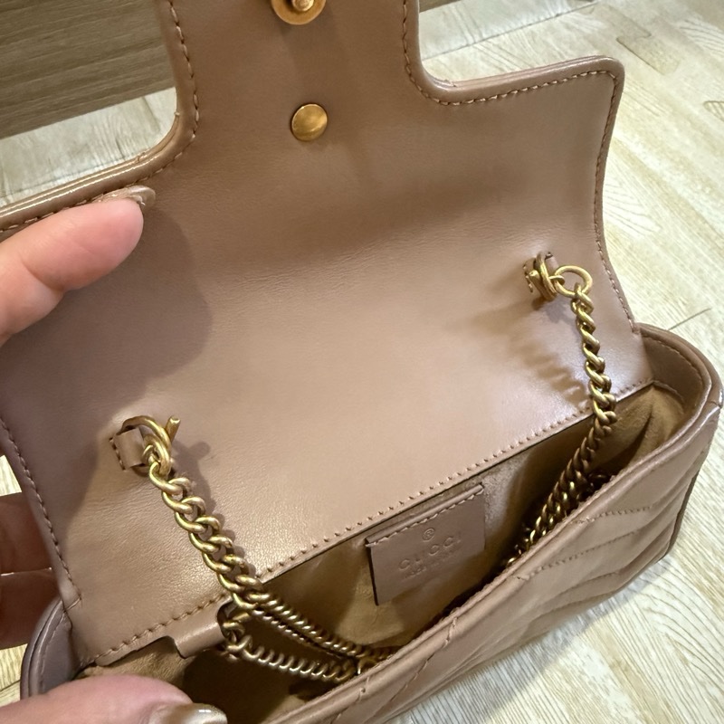 gucci GG 小號 斜背包-3