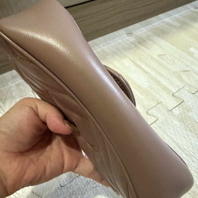 gucci GG 小號 斜背包-8