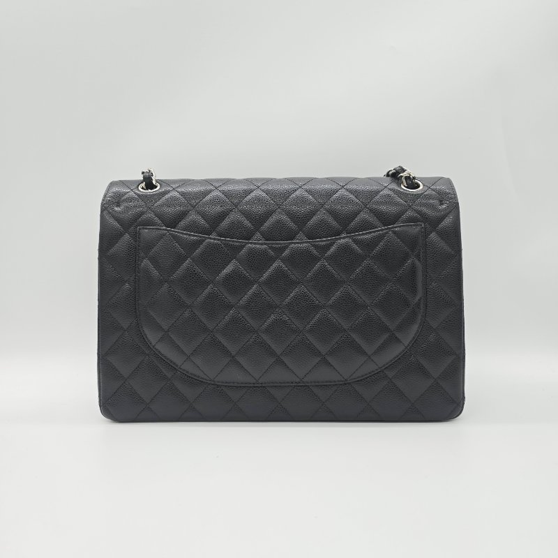 (專櫃41 萬♥️小編精選)CHANEL 香奈兒 經典口蓋 荔枝牛皮 Maxi 33cm 鏈條包|🈶️配件齊全|男生也可以的超霸氣尺寸|-2